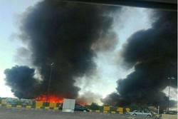 ماجرای دود سیاه در آسمان تهران/ انبار لاستیک در آتش سوخت