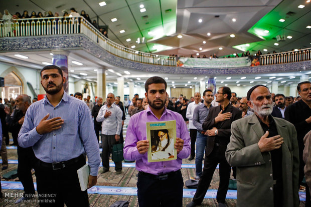 Iran mourns anniv. of Imam Khomeini's passing