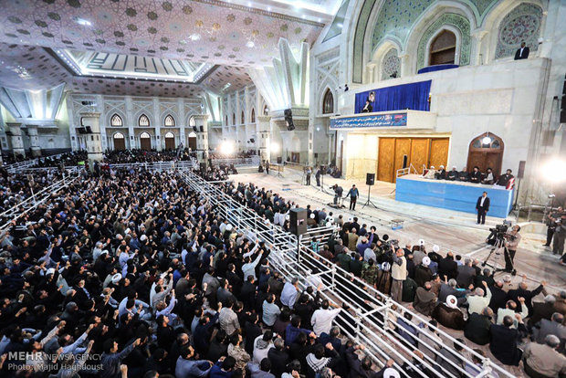 Ceremony honors Imam Khomeini's on his demise anniv.