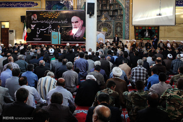 Iran mourns anniv. of Imam Khomeini's passing