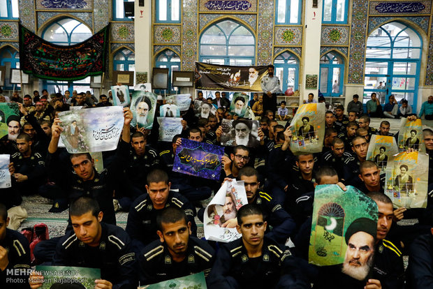 Iran mourns anniv. of Imam Khomeini's passing