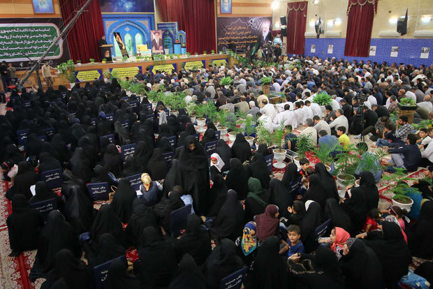 Iran mourns anniv. of Imam Khomeini's passing