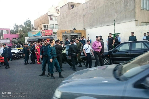 برخورد دو قطار مترو در ایستگاه طرشت