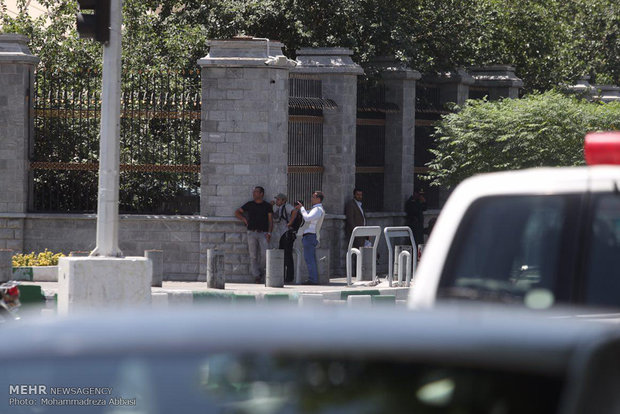 Armed attack on Iran's Parliament
