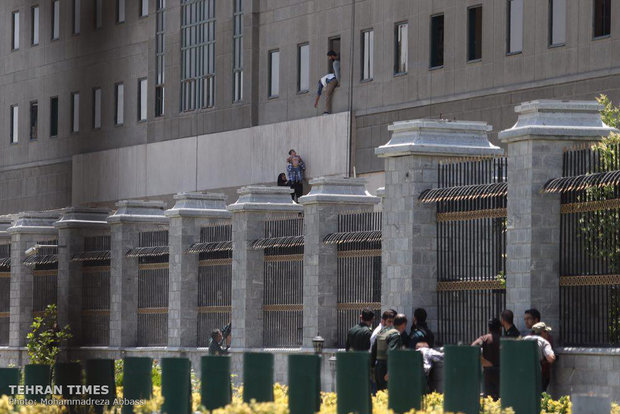 Gunmen attack Iran’s parliament