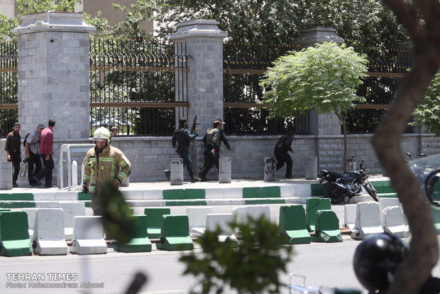 Gunmen attack Iran’s parliament