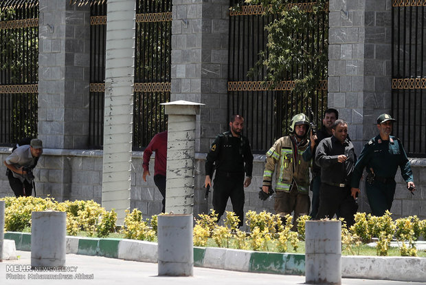 حمله مسلحانه به مجلس شورای اسلامی
