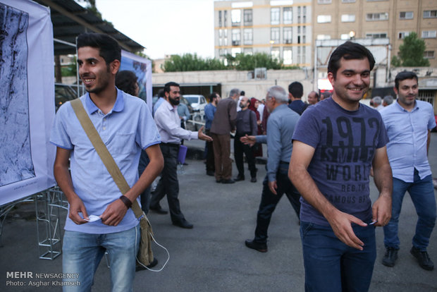 افطاری انجمن عکاسان و هنرهای تجسمی انقلاب و دفاع مقدس