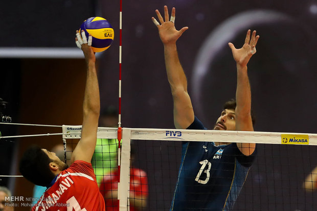 Iran, Argentina volleyball in frames