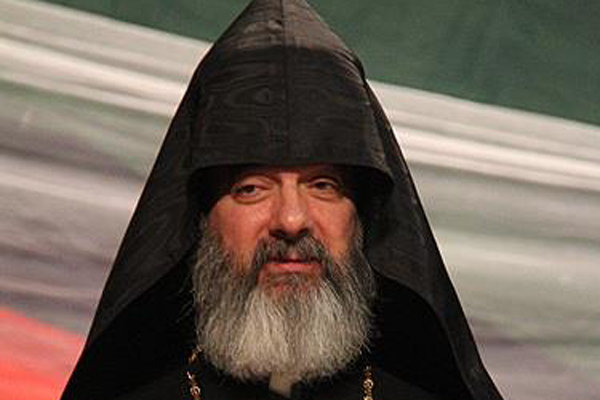 Ethnic, religious minorities enjoying equal rights in Iran: Armenian bishop