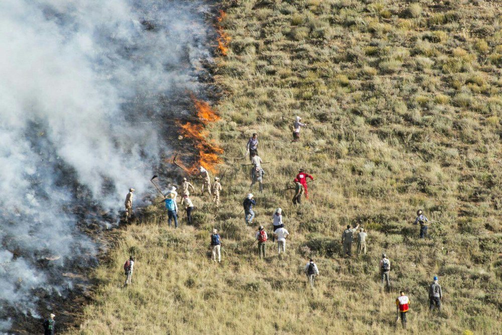 آتش سوزی در کوههای خامی و نارک پس از روزها تلاش مهار شد