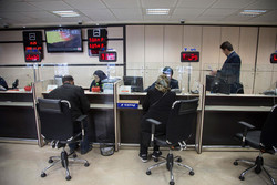 ساعت کار جدید بانک‌ها از اول خرداد اعلام شد / لغو دورکاری و شیفت‌بندی کارمندان