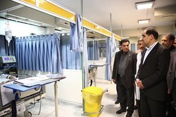 بررسی مشکلات دو بیمارستان پایتخت با حضور وزیر بهداشت