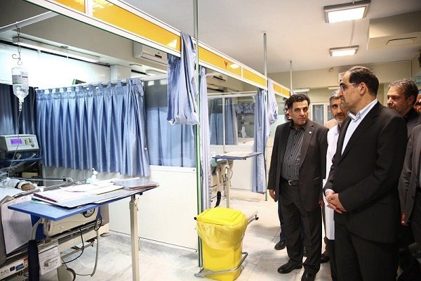 وزیر بهداشت در جریان مشکلات دو بیمارستان پایتخت قرار گرفت