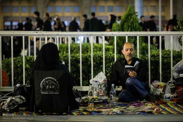 مراسم احیای شب بیست و یکم ماه رمضان در مصلی امام خمینی (ره) تهران