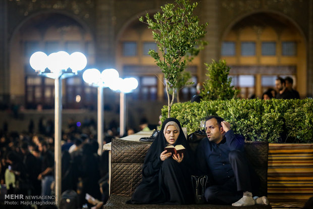 مراسم احیای شب بیست و یکم ماه رمضان در مصلی امام خمینی (ره) تهران