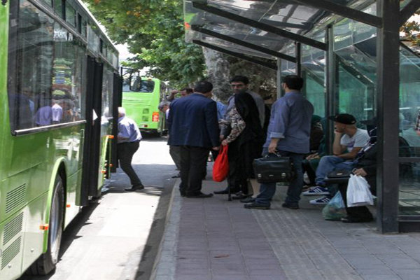 خدمات رایگان حمل و نقل به نمازگزاران جنوب تهران ارائه می شود