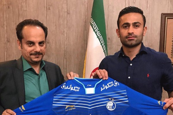 قرارداد امید ابراهیمی در هیات فوتبال ثبت شد
