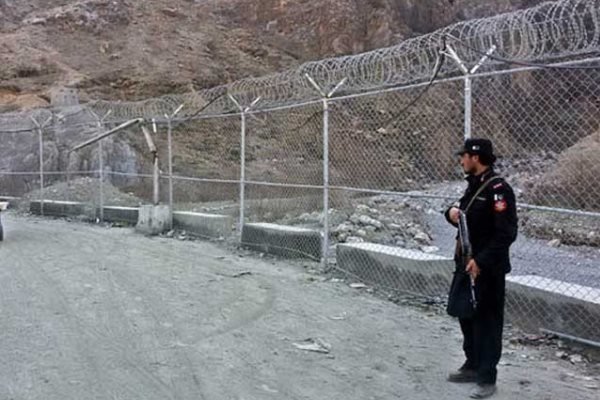 100km of Iran-Pakistan border fencing will soon be completed