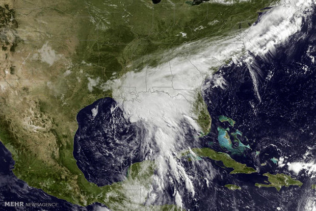طوفان گرمسیری کیندی در آمریکا‎