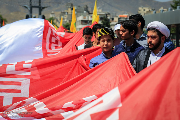 راهپیمایی روز قدس در «امام شهر» قیر و کارزین آغاز شد