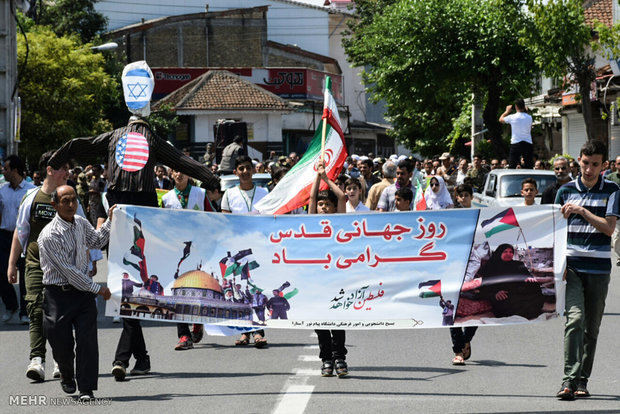 People all over Iran mark Quds day in rallies