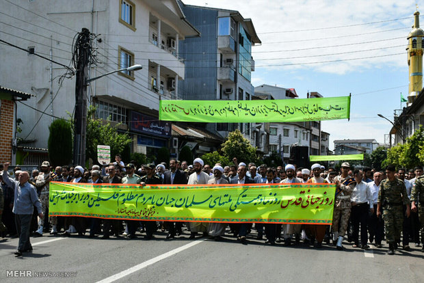 People all over Iran mark Quds day in rallies