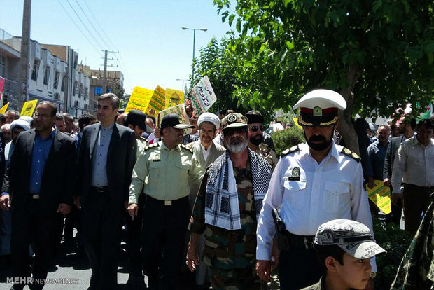 راهپیمایی روز قدس در بهارستان و ورامین