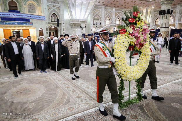 آملي لاريجاني يجدد العهد مع مبادئ مفجر الثورة الاسلامية الامام الخميني