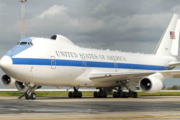 تخریب هواپیماهای «روز قیامت» آمریکا در توفان