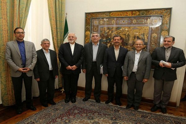 دیدار و گفتگوی رئیس جهاد دانشگاهی با وزیر امور خارجه