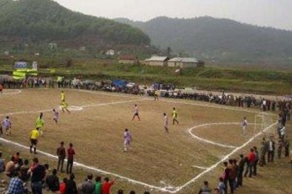 استعدادیابی فوتبال خیابانی جام برکت درخانه‌های احسان برگزارمی شود