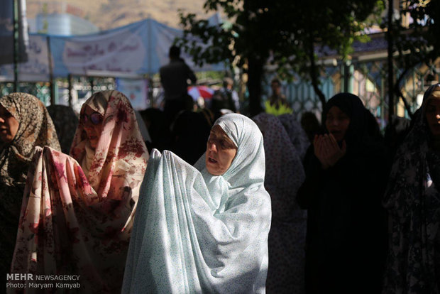 Fitr prayers in Tehran