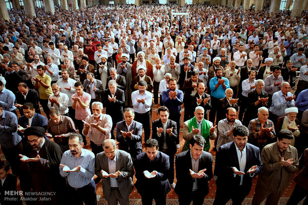 اقامه نماز عید سعید فطر در مصلی گرگان