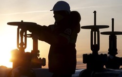 درآمد نفتی ایران در ۲۰۱۹ بیش از ۴۱ میلیارد دلار کاهش یافت