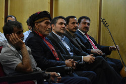 Köroğlu Tebriz'de tiyatro sahnesinde