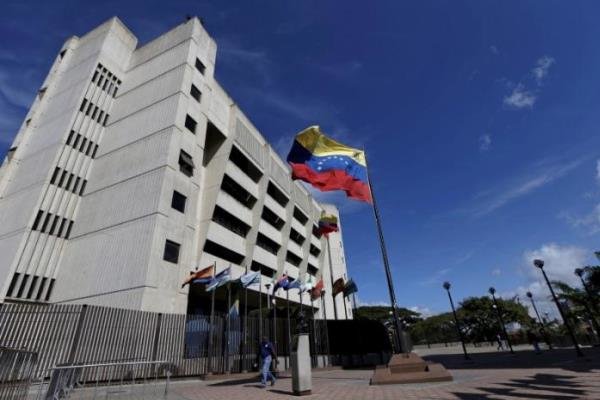 الخارجية الفنزويلية: الولايات المتحدة تشن عدواناً مستمراً على فنزويلا من خلال فرض العقوبات