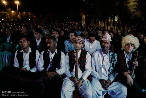 آغاز به کار دهمین جشنواره موسیقی نواحی ایران در کرمان 