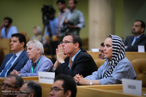 Intl. conf. on dust storms opens in Tehran