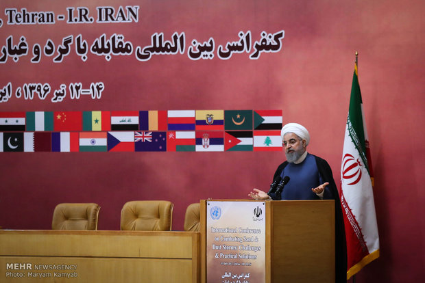 حجت الاسلام حسن روحانی در کنفرانس بین المللی مقابله با گرد و غبار