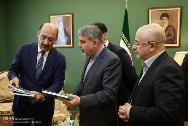 Iran, Azerbaijan culture ministers meet in Tehran