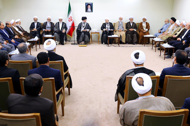 Judiciary officials meets Ayatollah Khamenei