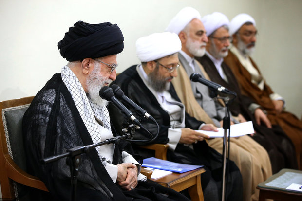 Judiciary officials meets Ayatollah Khamenei