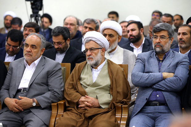 Judiciary officials meets Ayatollah Khamenei