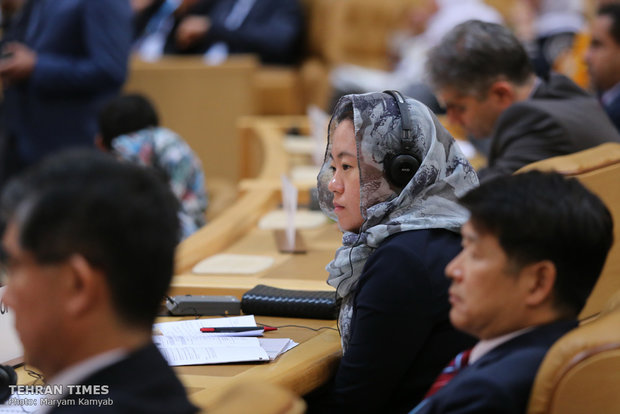 Intl. conference on dust storms gets underway in Tehran