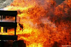 آتش‌سوزی مرگبار در بزرگراه آیت‌الله سعیدی/ مرگ مرد مغازه‌دار در میان شعله‌های آتش