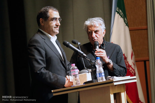 عباس کیارستمی ۳ ماه زجر کشید/ بدن او را شخم زدند