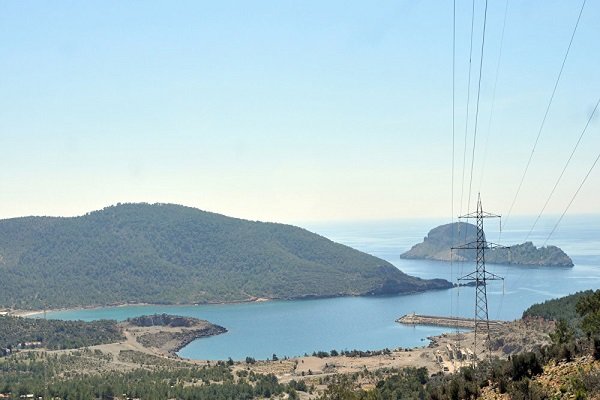 AP'den Türkiye'ye: Akkuyu'yu durdur
