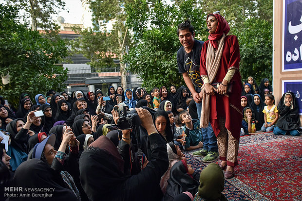 گردهمایی بزرگ عفاف و حجاب در شیراز