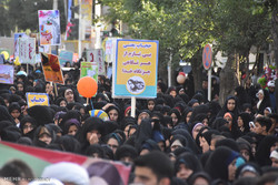 راهپیمایی مردم شهرضا به مناسبت گرامیداشت روز عفاف و حجاب